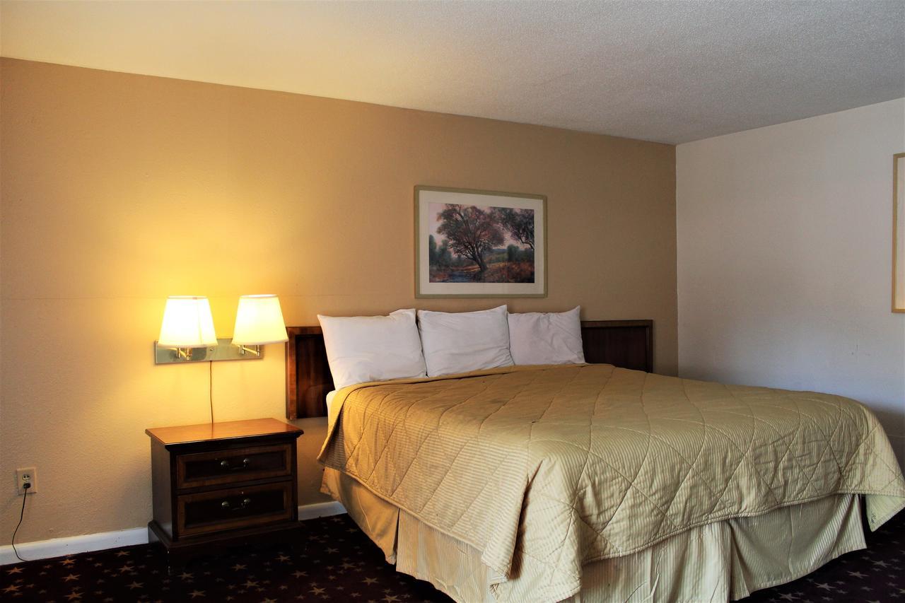 Cascades Motel - Chattanooga Ийст Ридж Екстериор снимка